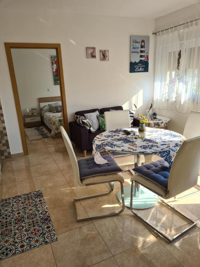 Apartman Luka 班约勒 外观 照片